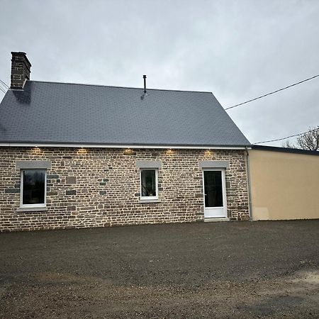 Gite De Monthardrou Le Bény-Bocage 外观 照片